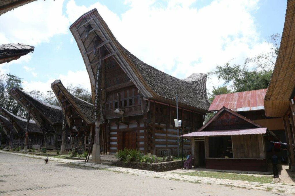 Siedlung mit traditionellen Häusern in Tana Toraja