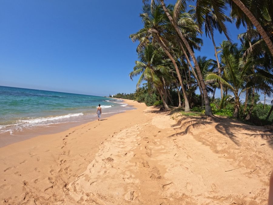 Kaikawala Beach