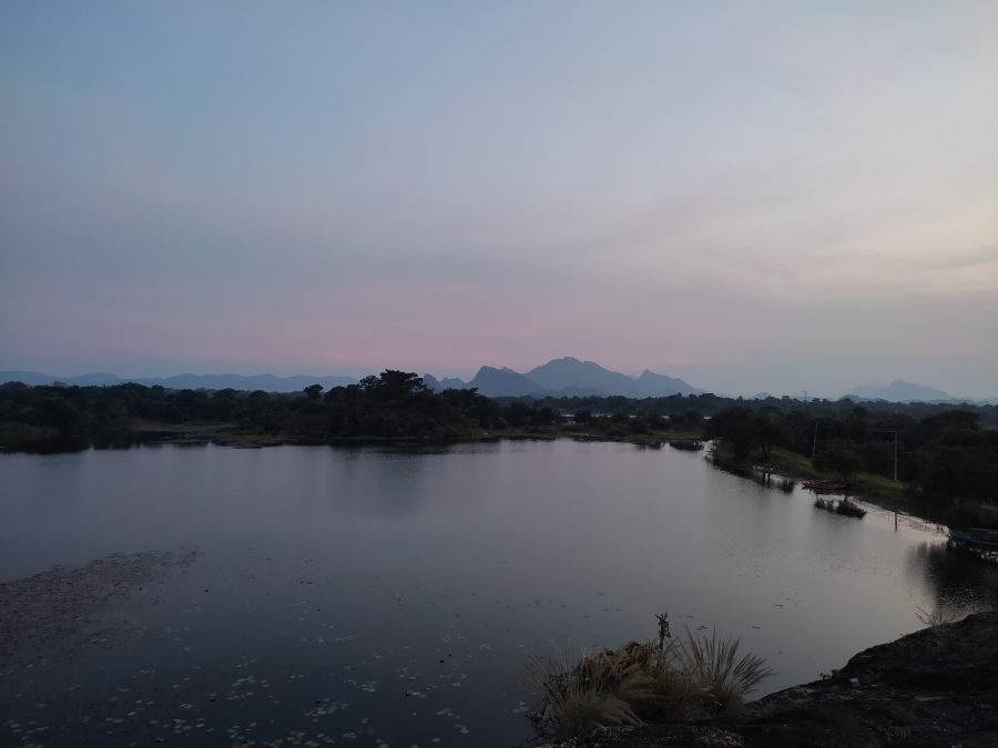 Egodawewa See bei Sonnenuntergang