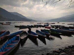 Boote am Phewa-See